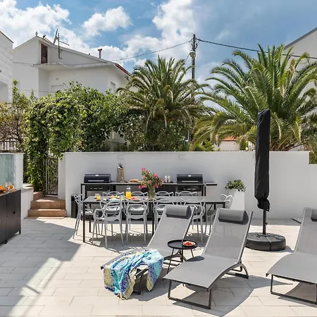 Apartman Attractive In Slatine *