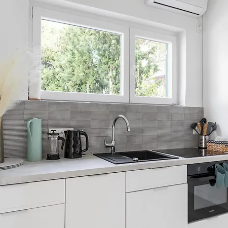 Apartman Attractive In Slatine *