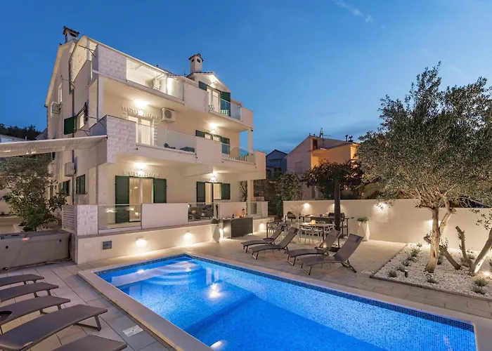 Apartman Attractive In Slatine