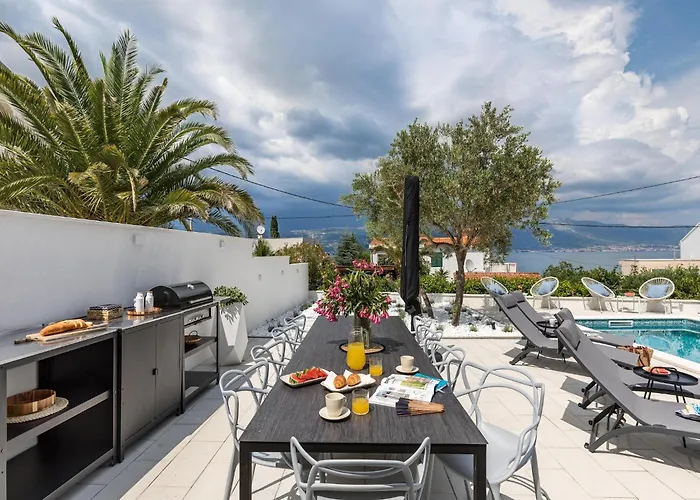 Apartman Attractive In Slatine *