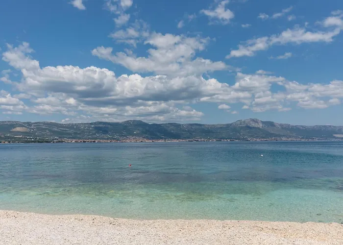 Attractive In Slatine Apartman *