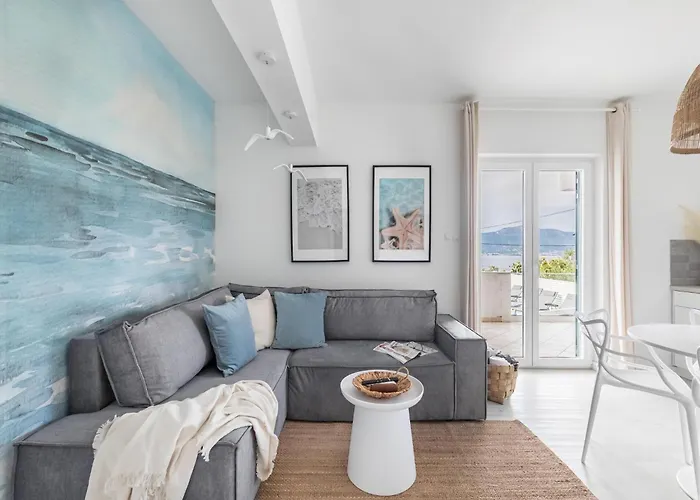 Attractive In Slatine Apartman