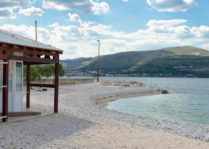 Appartement Attractive In Slatine