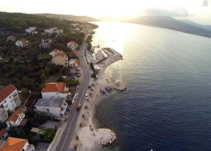 Appartement Attractive In Slatine Trogir